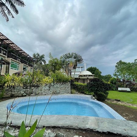 The Lakeview Suites Tagaytay City Dış mekan fotoğraf