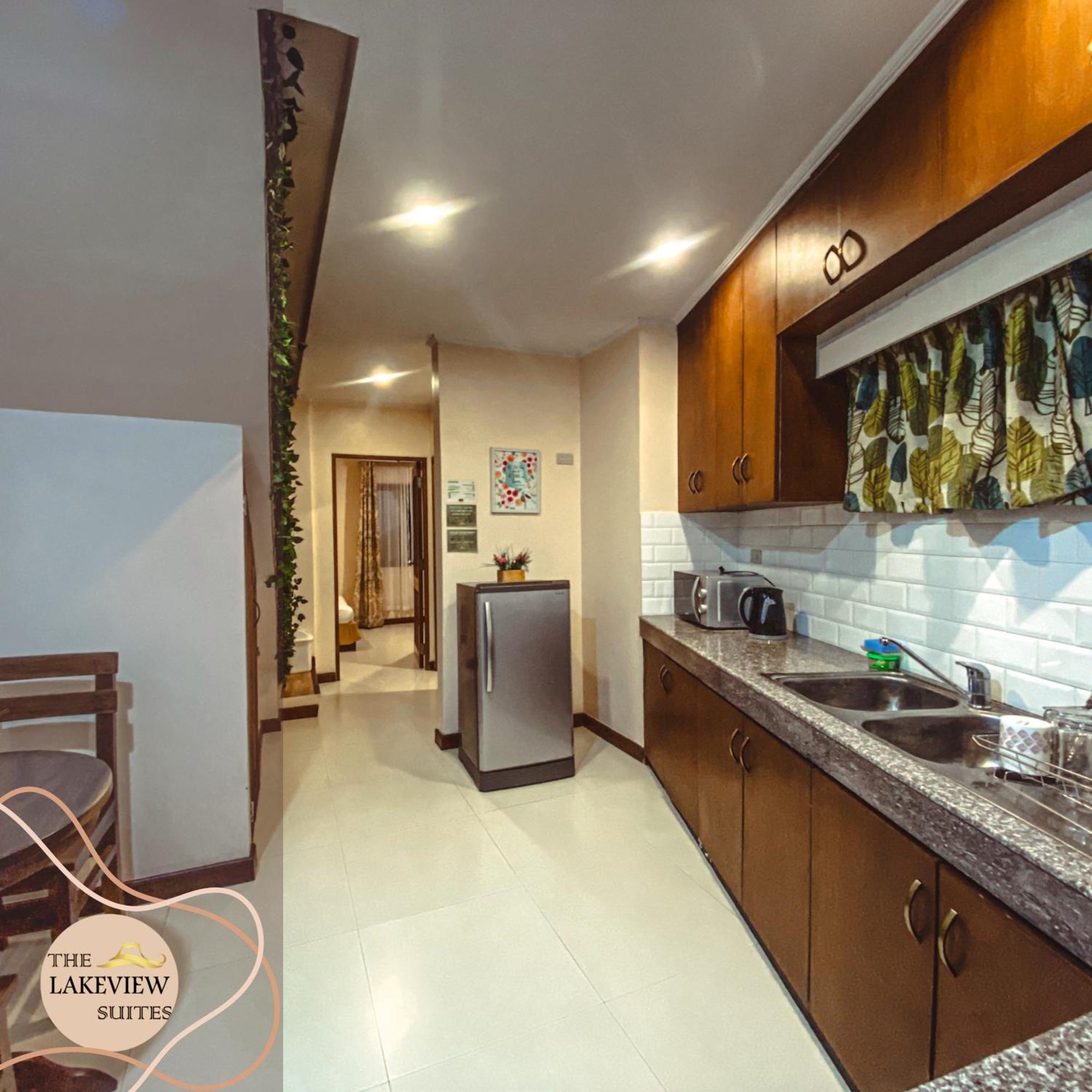 The Lakeview Suites Tagaytay City Dış mekan fotoğraf